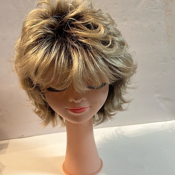 Rene of Paris Short Curly Pixie Wig  Ombré Blonde & Brown - Picture 3 of 10